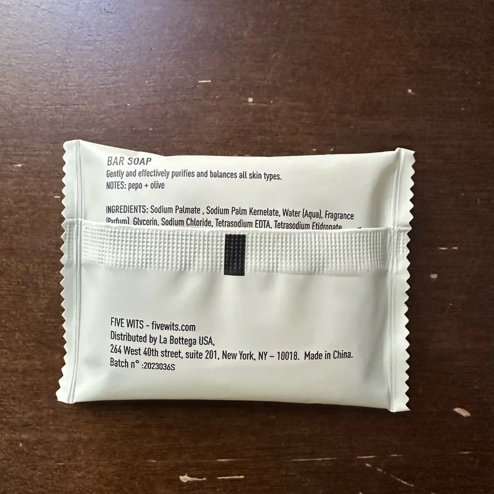 Five Wits Travel Set - Picture 3 of 8